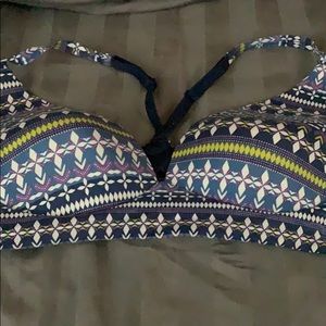 Body by Victoria lightly lined plunge